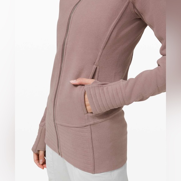 Lululemon Zip Up Radiant II Jacket Violet Verbena Womens M NWT EXPIRED COLOR! - Picture 3 of 12